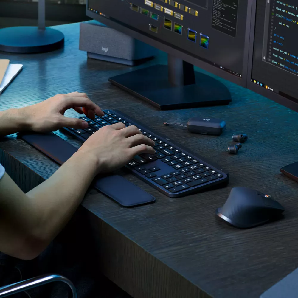 komplekt mishka i klaviatura logitech mx keys s combo usb c (4)