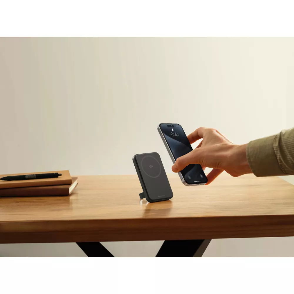 prenosima bateriya ecoflow rapid magnetic power bank 5000mah cherna (7)